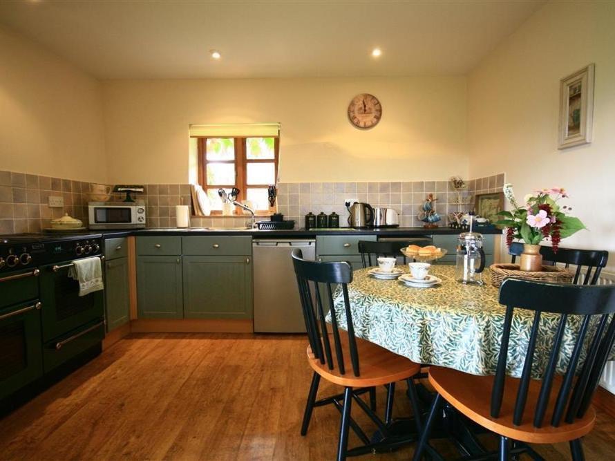 The Piggery Villa Woolaston Exterior photo